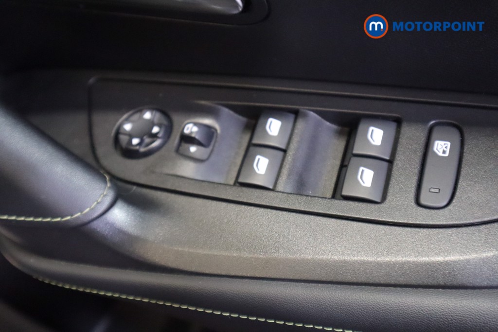Peugeot 2008 GT Manual Petrol SUV - Stock Number (1573972) - 9th supplementary image