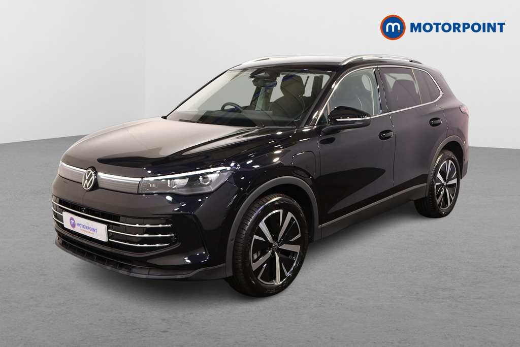 Volkswagen Tiguan Elegance Automatic Petrol Plug-In Hybrid SUV - Stock Number (1574027) - Passenger side front corner