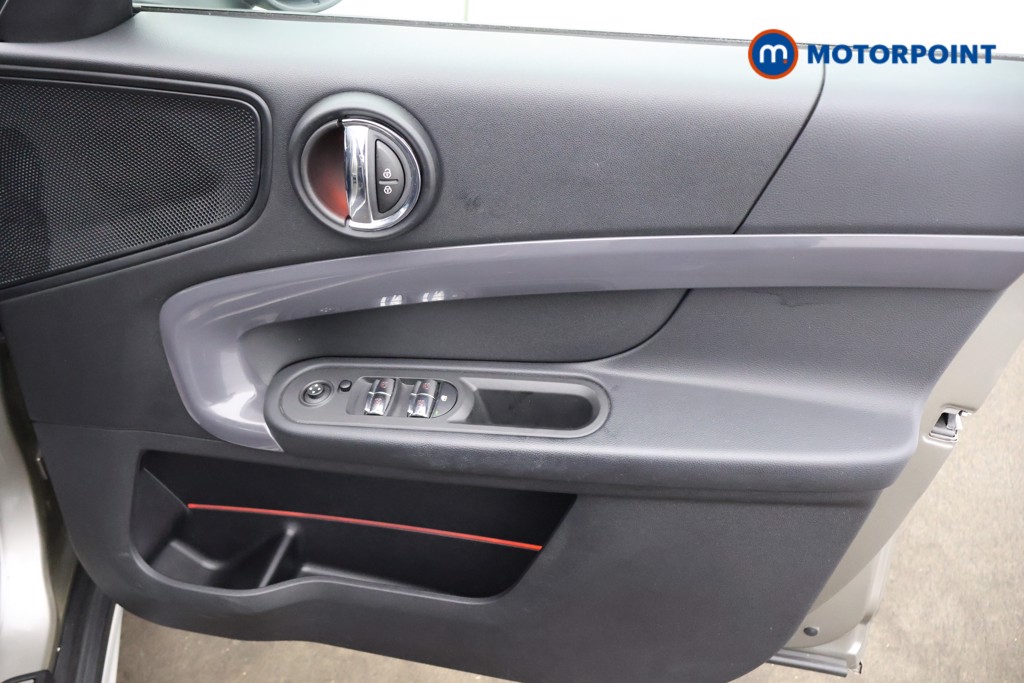 Mini Countryman Cooper S Classic Manual Petrol SUV - Stock Number (1574257) - 9th supplementary image