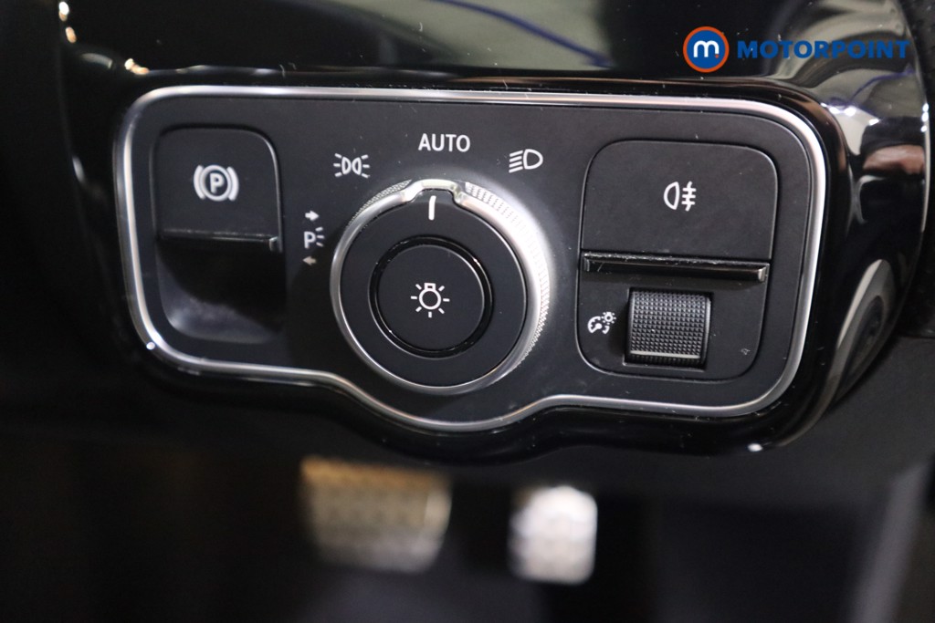 Mercedes-Benz A Class Amg Line Automatic Petrol Plug-In Hybrid Hatchback - Stock Number (1574313) - 9th supplementary image