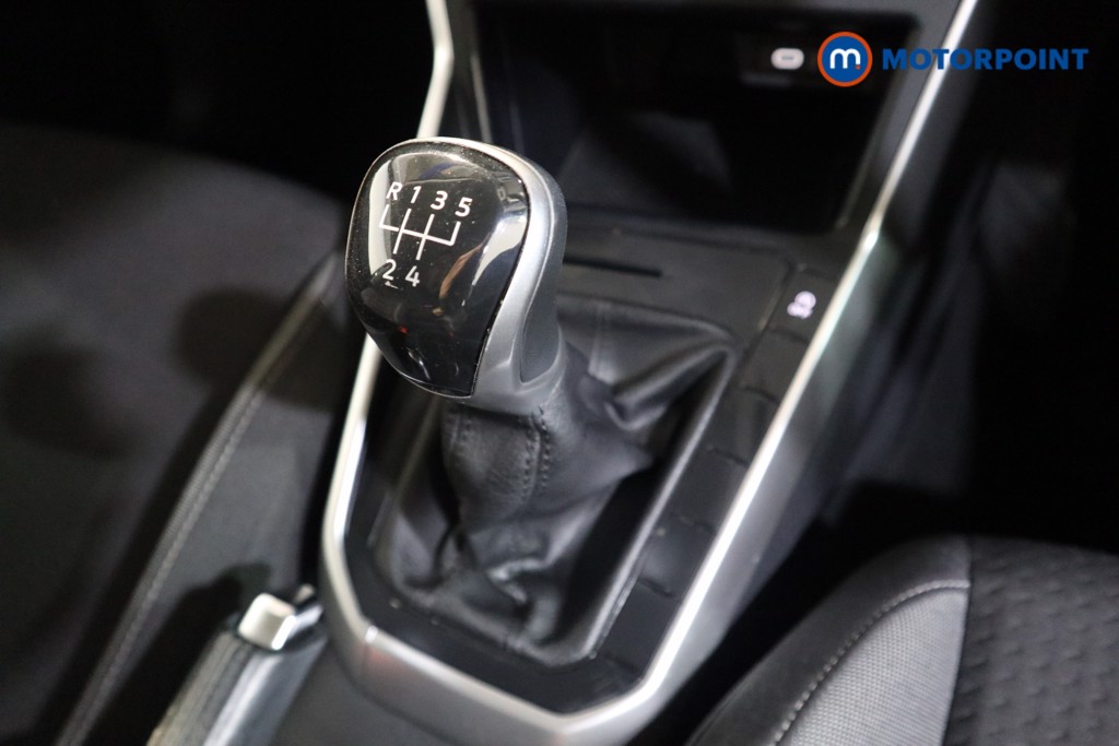 Volkswagen Polo Life Manual Petrol Hatchback - Stock Number (1574465) - 8th supplementary image