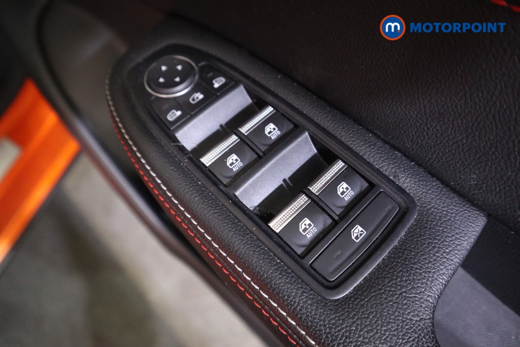 Renault Arkana R.S. Line Automatic Petrol-Electric Hybrid SUV - Stock Number (1574876) - 9th supplementary image