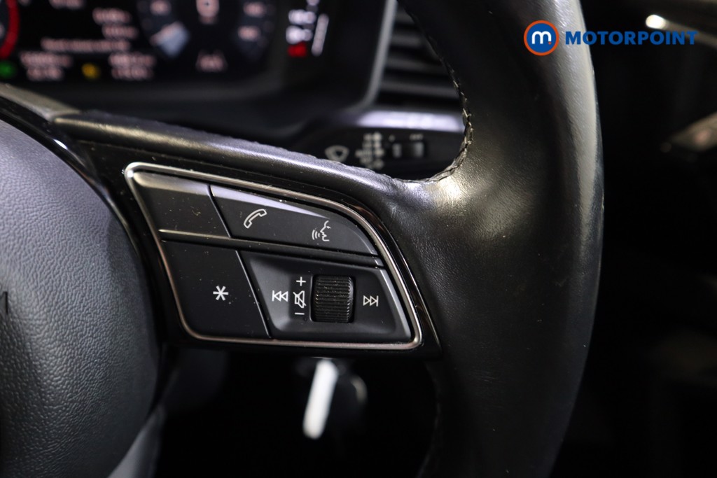 Audi A1 Technik Manual Petrol Hatchback - Stock Number (1574882) - 4th supplementary image