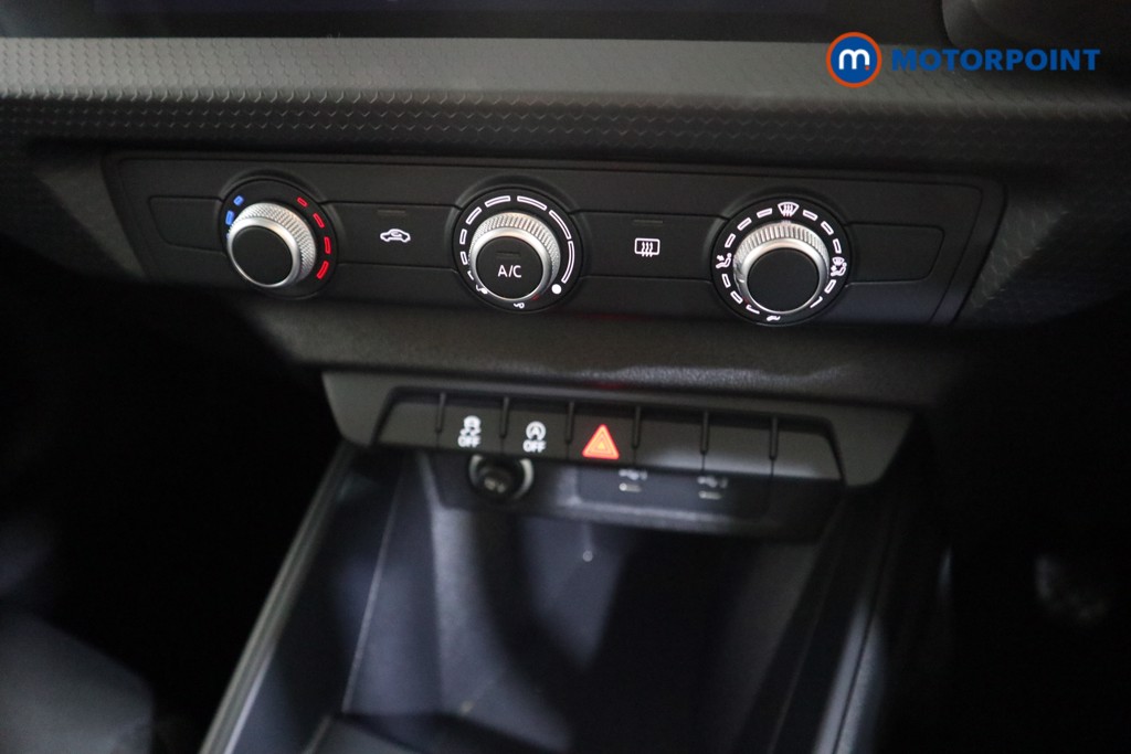 Audi A1 Technik Manual Petrol Hatchback - Stock Number (1574882) - 7th supplementary image