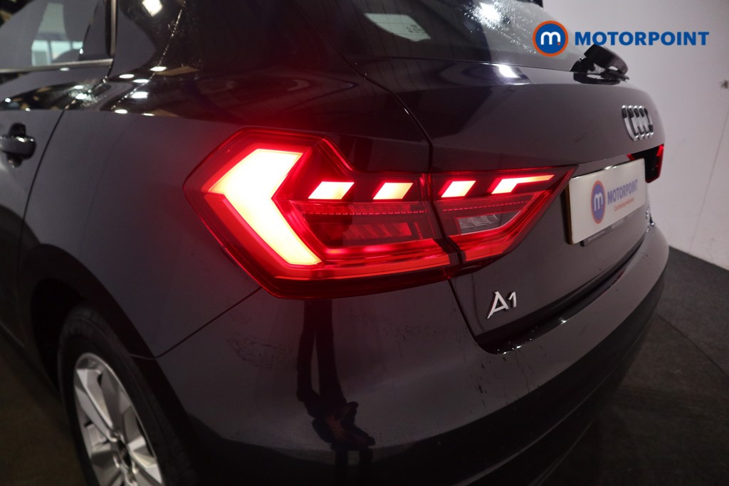 Audi A1 Technik Manual Petrol Hatchback - Stock Number (1574882) - 19th supplementary image