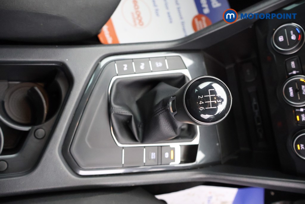 Volkswagen Tiguan Match Manual Petrol SUV - Stock Number (1575000) - 6th supplementary image