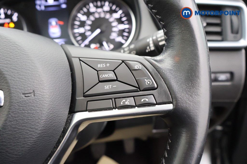Nissan Qashqai Tekna Manual Petrol SUV - Stock Number (1575144) - 3rd supplementary image