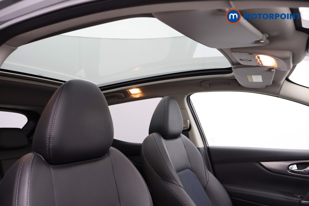 Nissan Qashqai Tekna Manual Petrol SUV - Stock Number (1575144) - 12th supplementary image