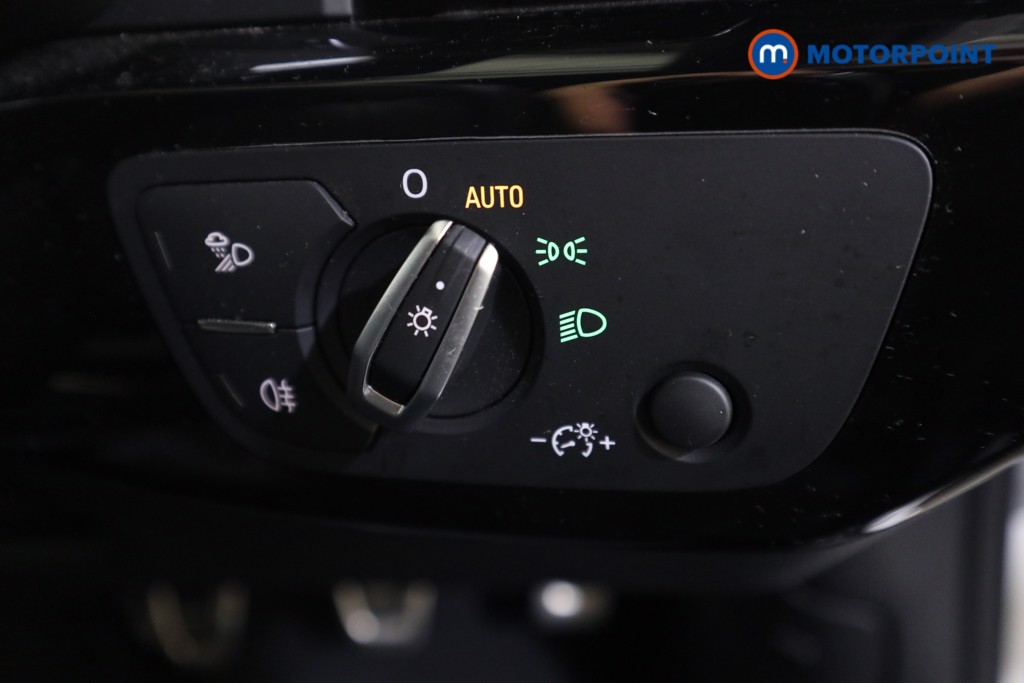 Audi A4 Sport Edition Manual Petrol Saloon - Stock Number (1575188) - 9th supplementary image