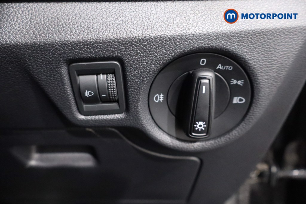 Skoda Kamiq SE Manual Petrol SUV - Stock Number (1575436) - 21st supplementary image