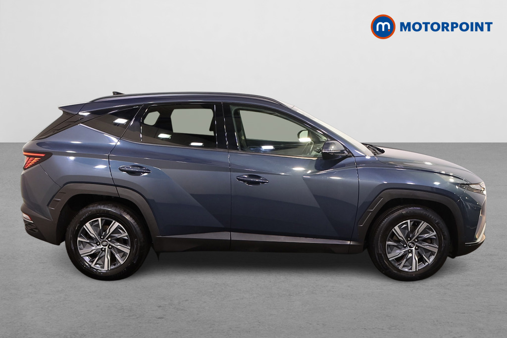 Hyundai Tucson Se Connect Manual Petrol SUV - Stock Number (1575443) - Drivers side