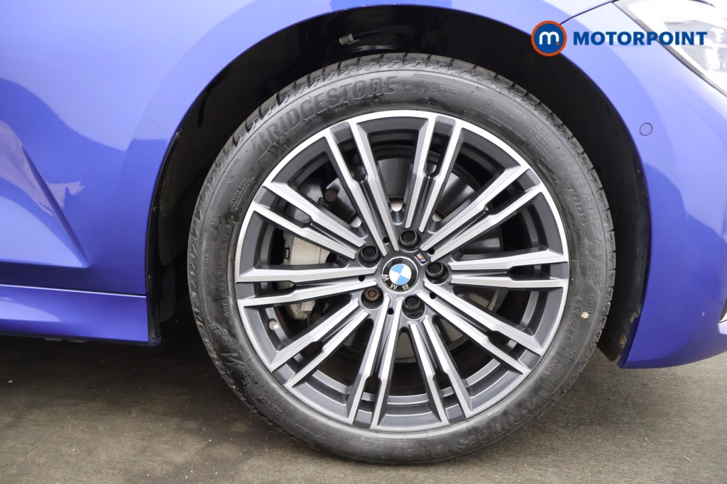 BMW 3 Series M Sport Automatic Petrol Plug-In Hybrid Saloon - Stock Number (1575472) - 18th supplementary image