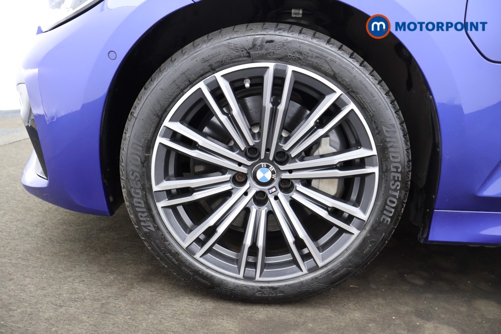 BMW 3 Series M Sport Automatic Petrol Plug-In Hybrid Saloon - Stock Number (1575472) - 19th supplementary image