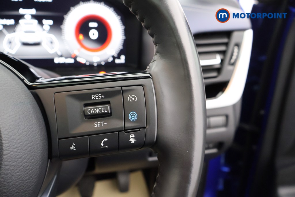 Nissan Qashqai Tekna-Plus Manual Petrol SUV - Stock Number (1575574) - 3rd supplementary image