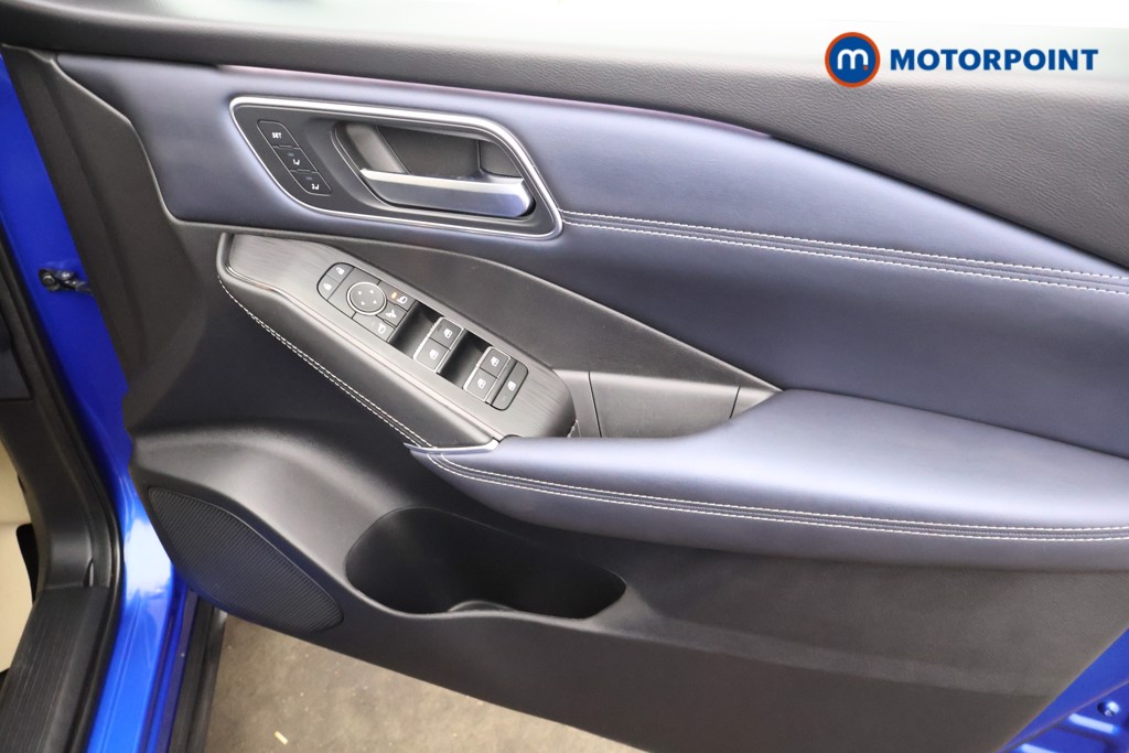 Nissan Qashqai Tekna-Plus Manual Petrol SUV - Stock Number (1575574) - 9th supplementary image