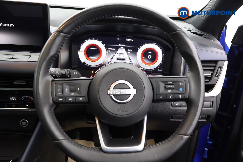 Nissan Qashqai Tekna-Plus Manual Petrol SUV - Stock Number (1575574) - 1st supplementary image