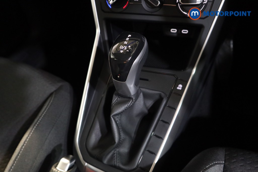 Volkswagen Polo Life Automatic Petrol Hatchback - Stock Number (1575723) - 8th supplementary image