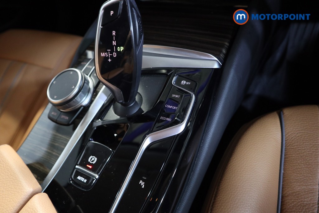 BMW 5 Series SE Automatic Petrol Estate - Stock Number (1575900) - 9th supplementary image
