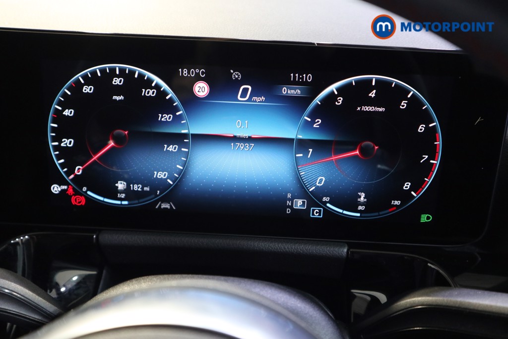 Mercedes-Benz GLA Amg Line Automatic Petrol SUV - Stock Number (1575944) - 5th supplementary image