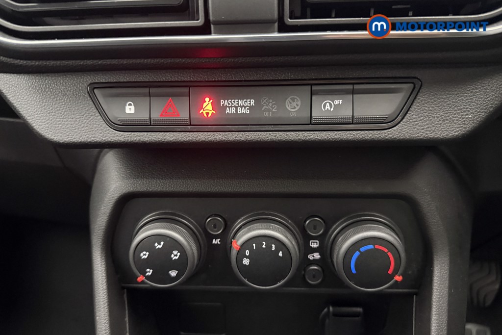 Dacia Sandero Essential Manual Petrol Hatchback - Stock Number (1575984) - 5th supplementary image
