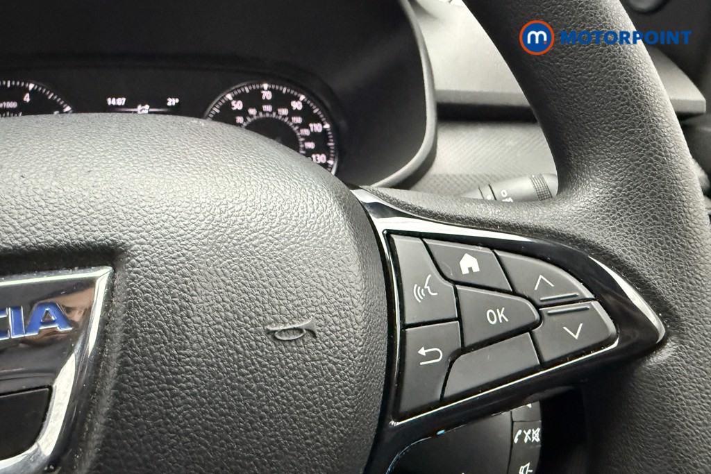Dacia Sandero Essential Manual Petrol Hatchback - Stock Number (1575984) - 7th supplementary image