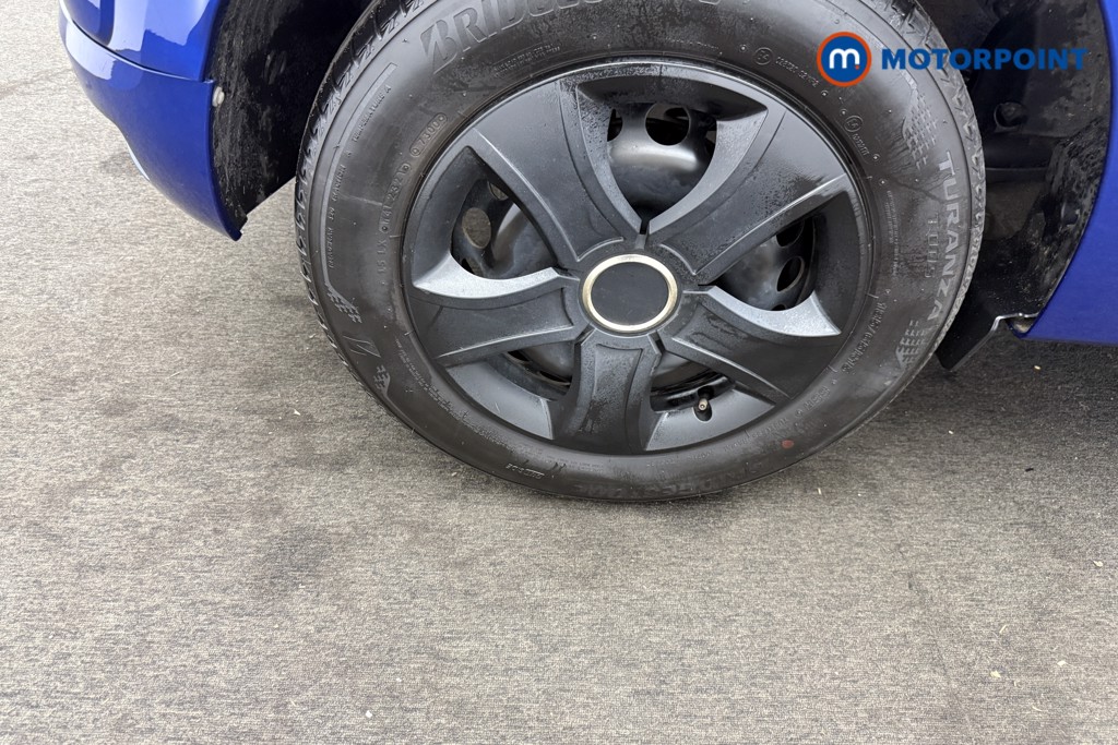 Dacia Sandero Essential Manual Petrol Hatchback - Stock Number (1575984) - 13th supplementary image