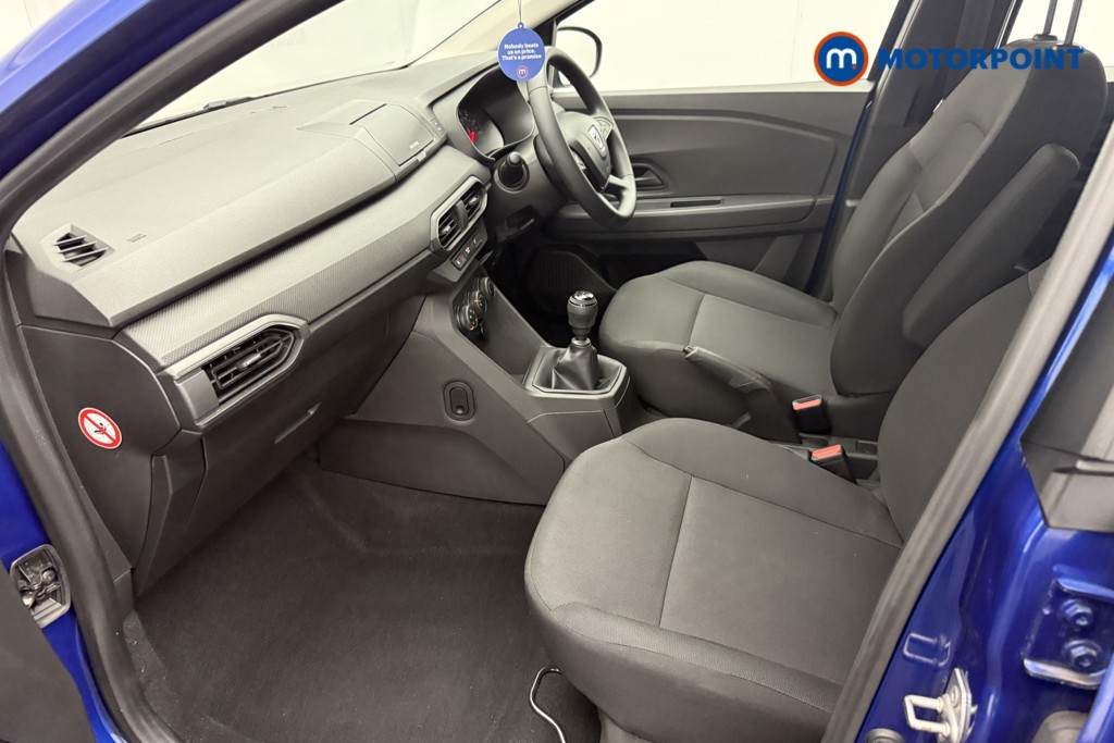 Dacia Sandero Essential Manual Petrol Hatchback - Stock Number (1575984) - 1st supplementary image