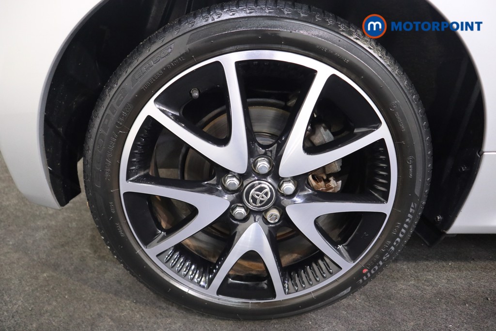 Toyota Yaris Dynamic Automatic Petrol-Electric Hybrid Hatchback - Stock Number (1576109) - 13th supplementary image