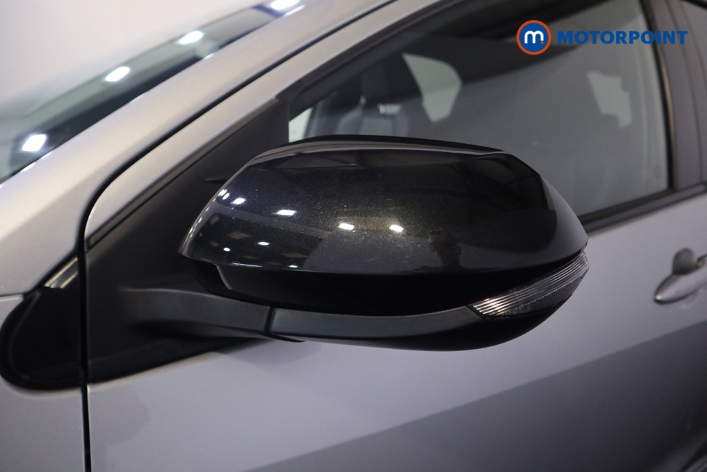 Toyota Yaris Dynamic Automatic Petrol-Electric Hybrid Hatchback - Stock Number (1576109) - 22nd supplementary image