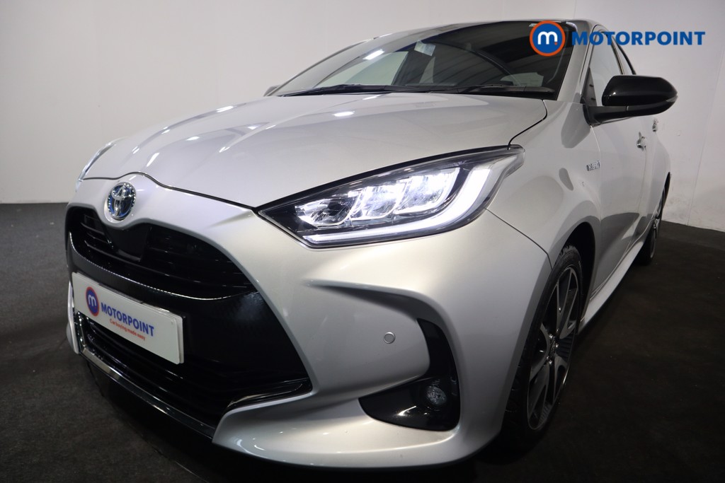 Toyota Yaris Dynamic Automatic Petrol-Electric Hybrid Hatchback - Stock Number (1576109) - 23rd supplementary image