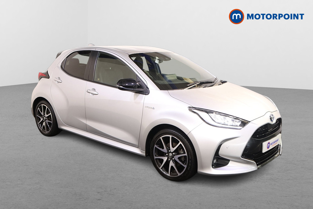 Toyota Yaris Dynamic Automatic Petrol-Electric Hybrid Hatchback - Stock Number (1576109) - Drivers side front corner