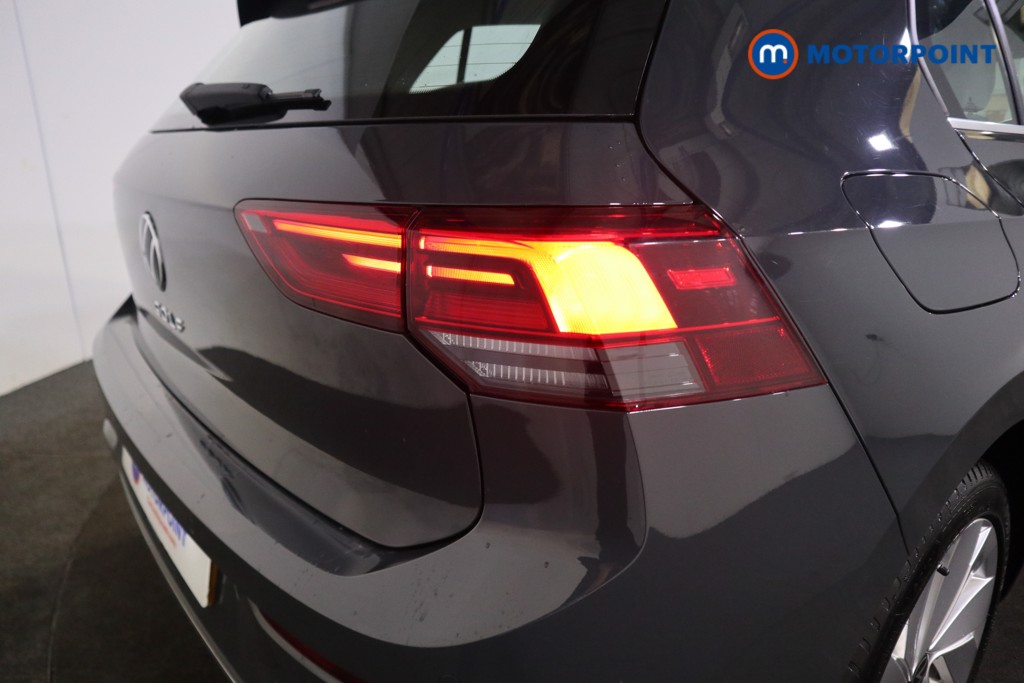 Volkswagen Golf Style Manual Petrol Hatchback - Stock Number (1576534) - 20th supplementary image