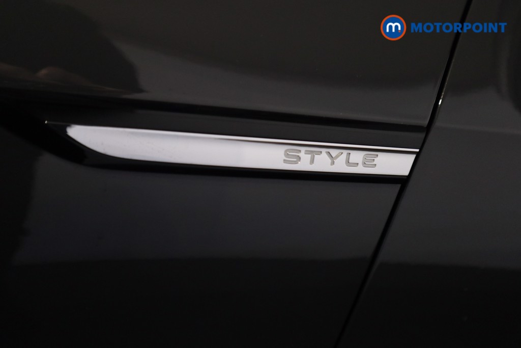 Volkswagen Golf Style Manual Petrol Hatchback - Stock Number (1576534) - 23rd supplementary image