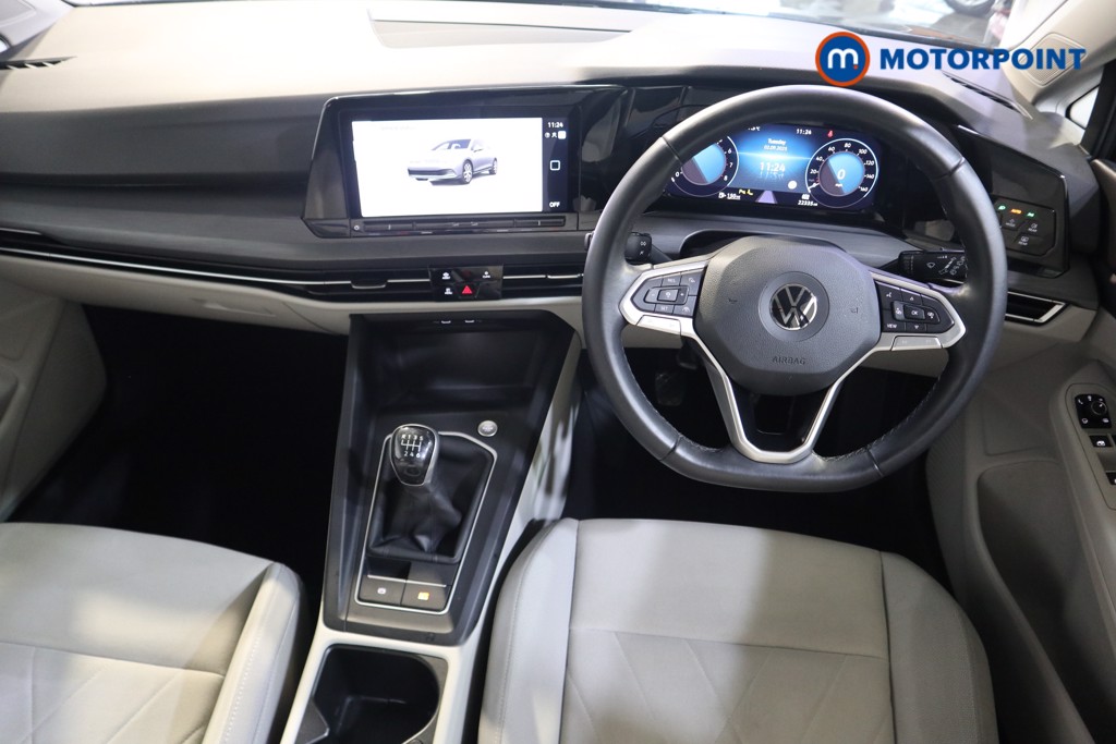 Volkswagen Golf Style Manual Petrol Hatchback - Stock Number (1576534) - 1st supplementary image