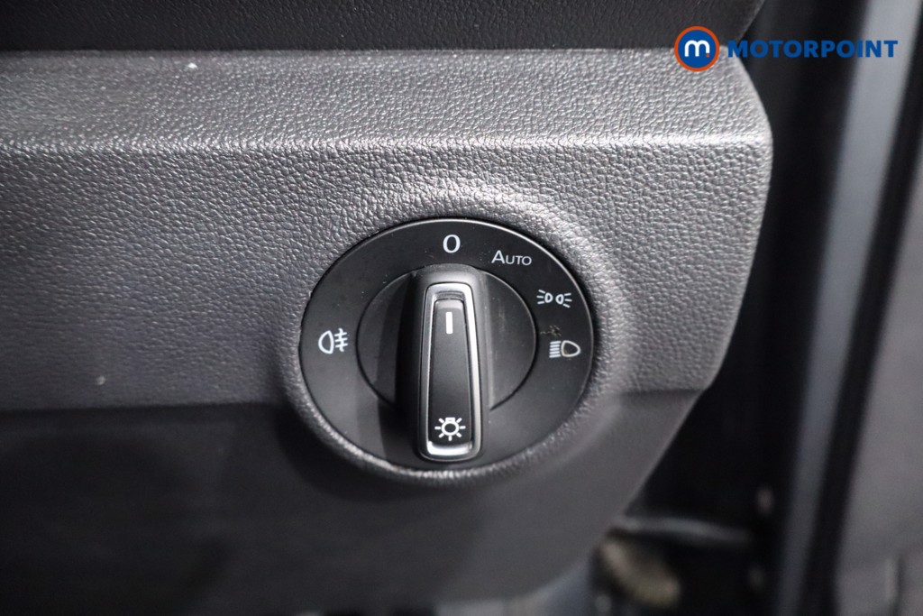 Volkswagen T-Roc Black Edition Automatic Petrol SUV - Stock Number (1576549) - 20th supplementary image