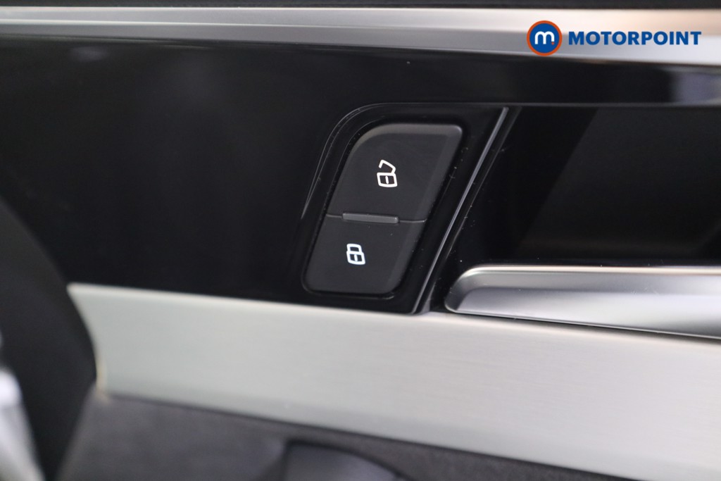 Audi A4 S Line Automatic Petrol Saloon - Stock Number (1576659) - 10th supplementary image