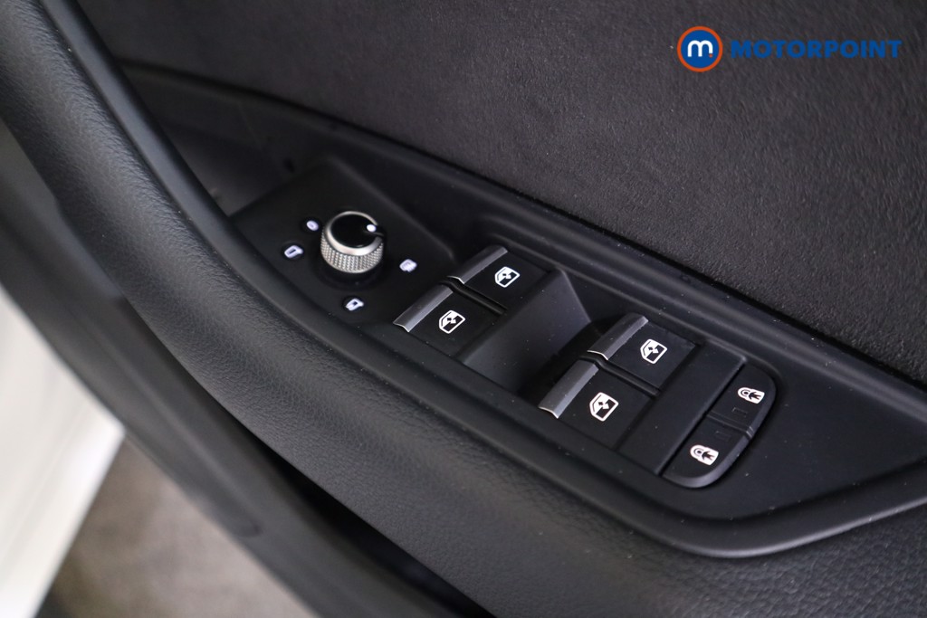 Audi A4 S Line Automatic Petrol Saloon - Stock Number (1576659) - 11th supplementary image