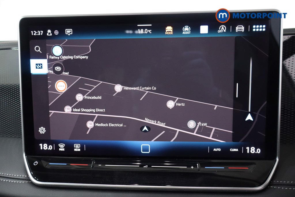 Volkswagen Tiguan Life Automatic Petrol SUV - Stock Number (1577159) - 2nd supplementary image