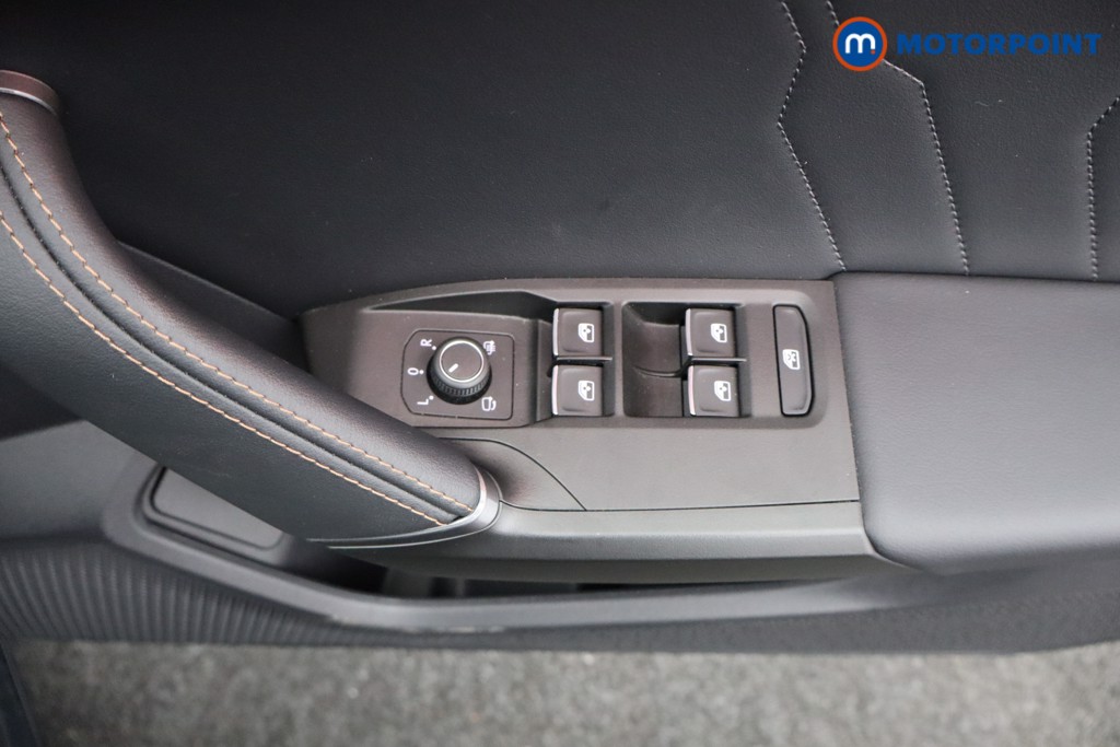 Cupra Leon VZ2 Automatic Petrol Plug-In Hybrid Hatchback - Stock Number (1577248) - 16th supplementary image