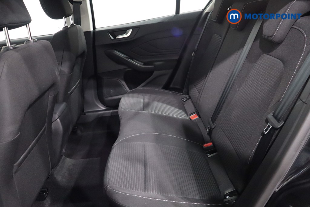 Ford Focus Titanium Automatic Petrol-Electric Hybrid Hatchback - Stock Number (1577401) - 5th supplementary image
