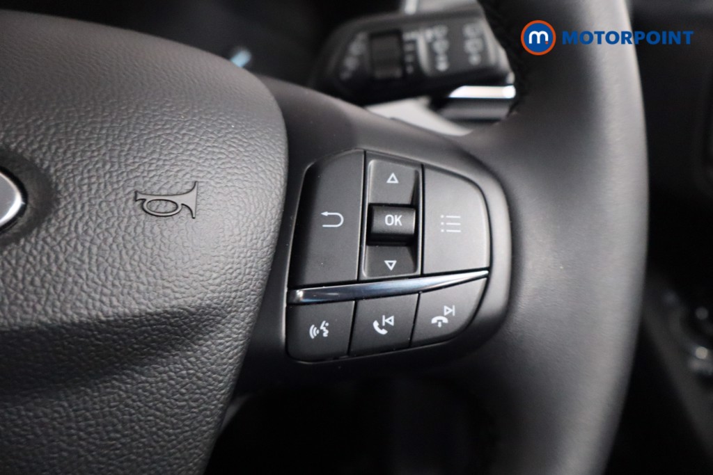Ford Focus Titanium Automatic Petrol-Electric Hybrid Hatchback - Stock Number (1577401) - 8th supplementary image