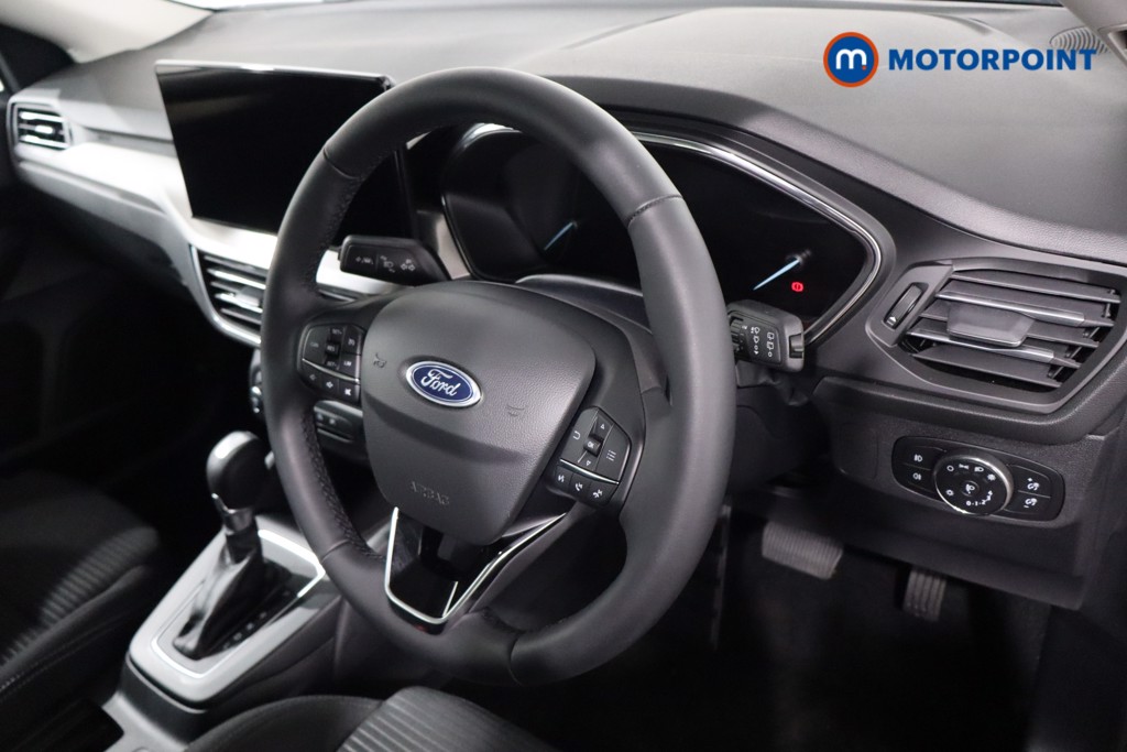 Ford Focus Titanium Automatic Petrol-Electric Hybrid Hatchback - Stock Number (1577401) - 22nd supplementary image