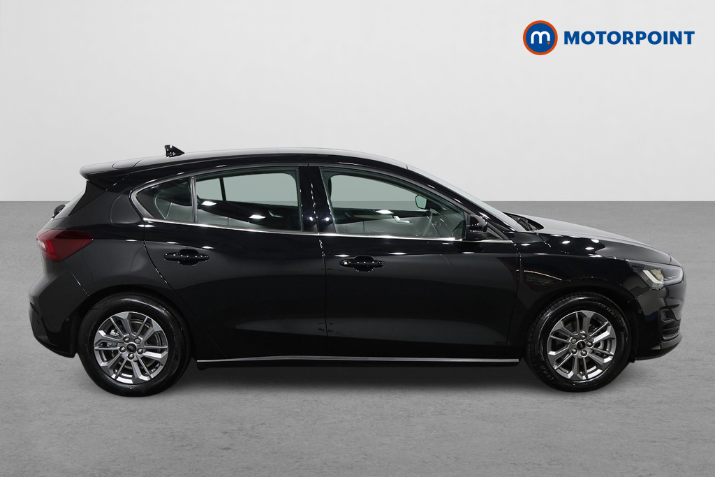 Ford Focus Titanium Automatic Petrol-Electric Hybrid Hatchback - Stock Number (1577401) - Drivers side