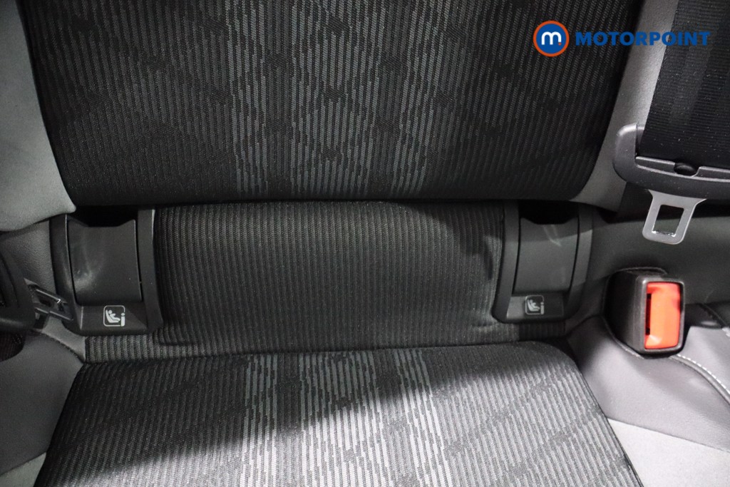Volkswagen Golf R-Line Manual Petrol Hatchback - Stock Number (1548448) - 25th supplementary image