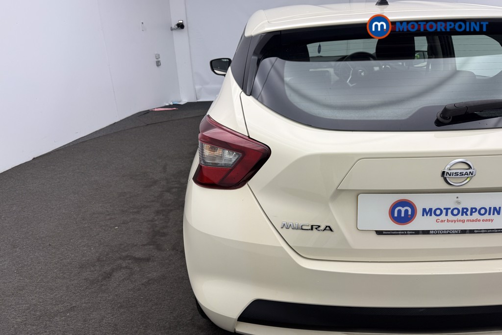 Nissan Micra Acenta Limited Edition Manual Petrol Hatchback - Stock Number (1556672) - 7th supplementary image