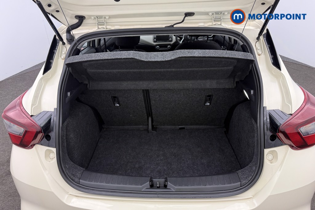 Nissan Micra Acenta Limited Edition Manual Petrol Hatchback - Stock Number (1556672) - 9th supplementary image