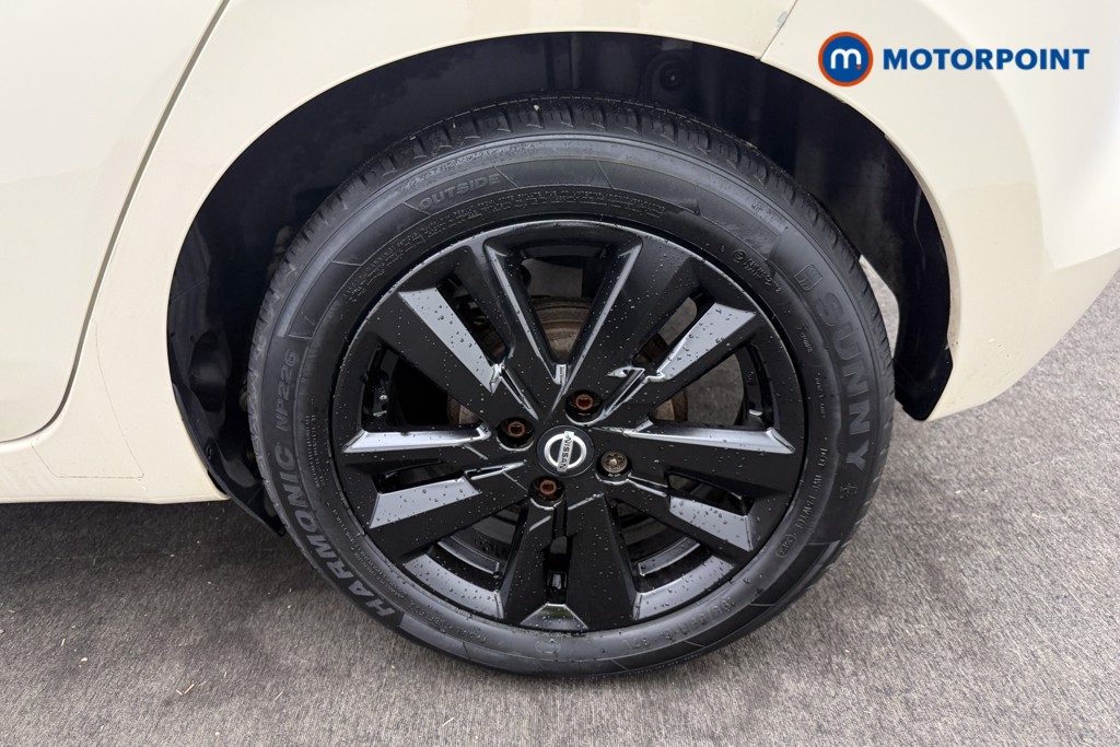 Nissan Micra Acenta Limited Edition Manual Petrol Hatchback - Stock Number (1556672) - 27th supplementary image