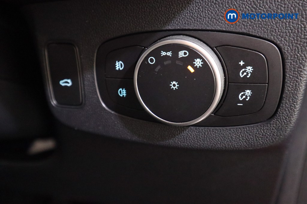 Ford Puma St-Line X First Edition Manual Petrol-Electric Hybrid SUV - Stock Number (1560859) - 9th supplementary image