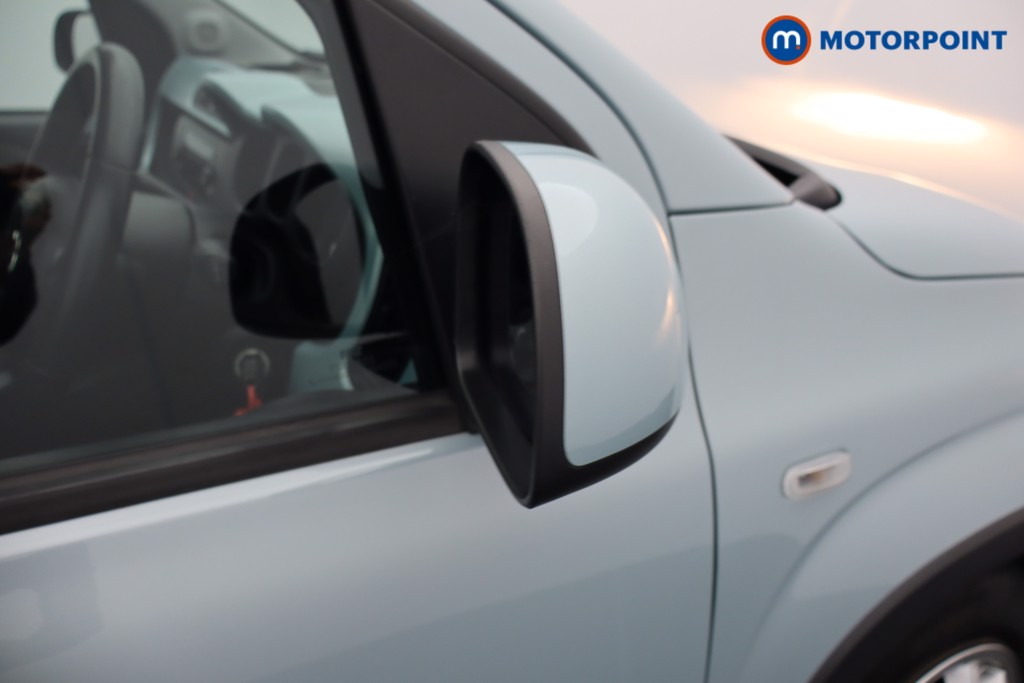Fiat Panda City Cross Manual Petrol-Electric Hybrid Hatchback - Stock Number (1562236) - 12th supplementary image