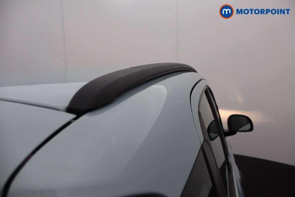Fiat Panda City Cross Manual Petrol-Electric Hybrid Hatchback - Stock Number (1562236) - 13th supplementary image